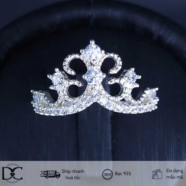 Nhẫn bạc Dazzy Charm kiểu vương miện đính đá